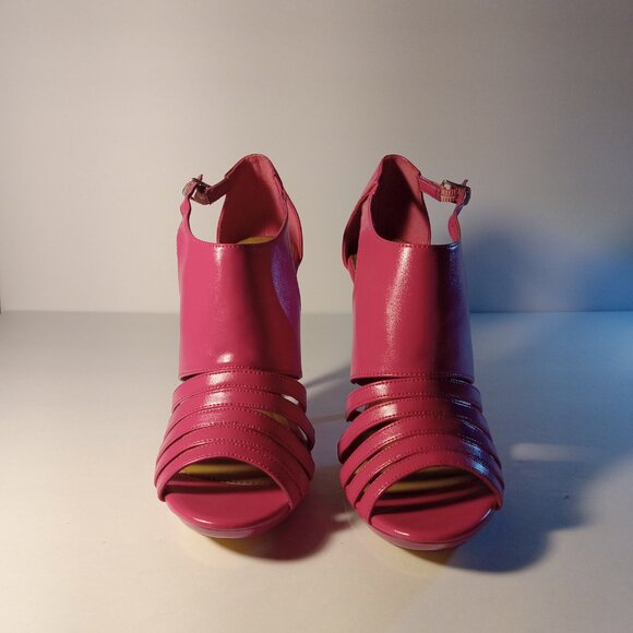 MICHAEL ANTONIO TREMAIN FUCHSIA PU SIZE 9 - Picture 2 of 6